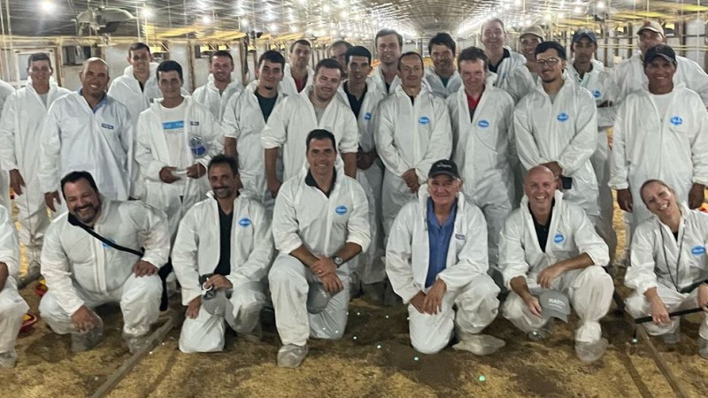 Aviagen “Breeds Success Together” with Argentina Poultry Sector