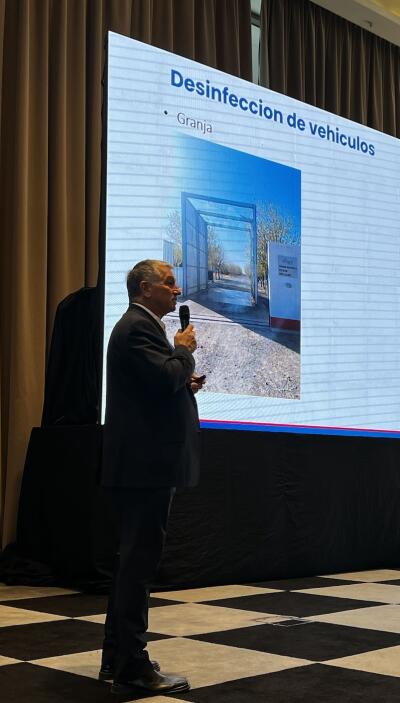 Speaker at Knowledge without Borders in Argentina