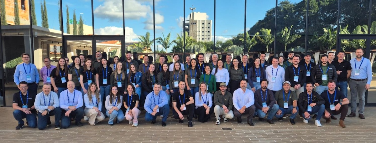 Grupo Pluma employees at In-Company Connection program