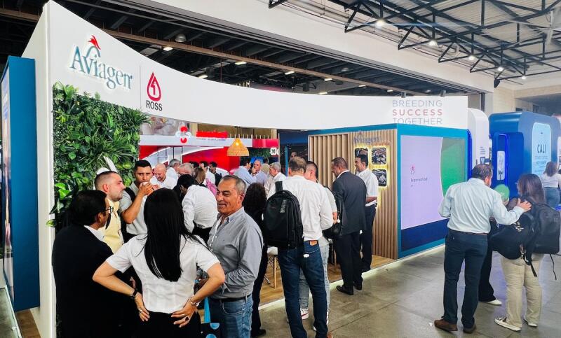 Aviagen booth and attendees at FENAVI Congress