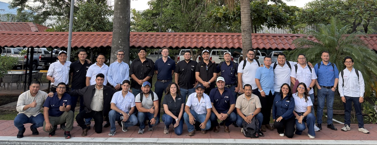 Customers in Guatemala attending Knowledge Without Borders