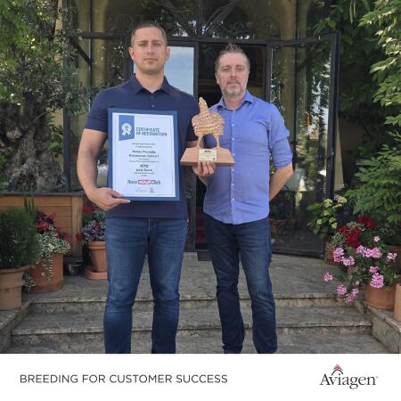 Hrana Produkt team presented with Ross 420 Club Award